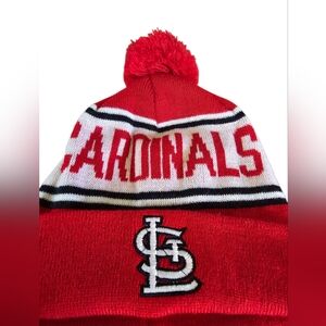 🧢‎ St. Louis Cardinals Pom Beanie Hat – Genuine MLB Merchandise